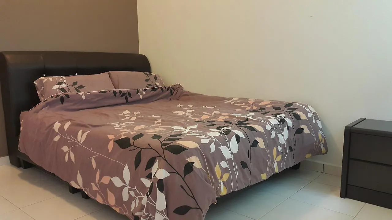 Woon Homestay 巴力布劳 度假居