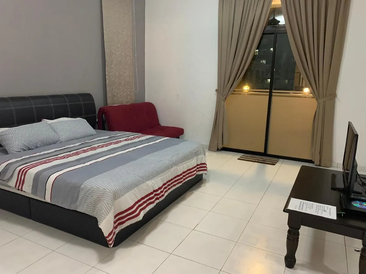 Woon Homestay باليك بولاو 0*,  ماليزيا