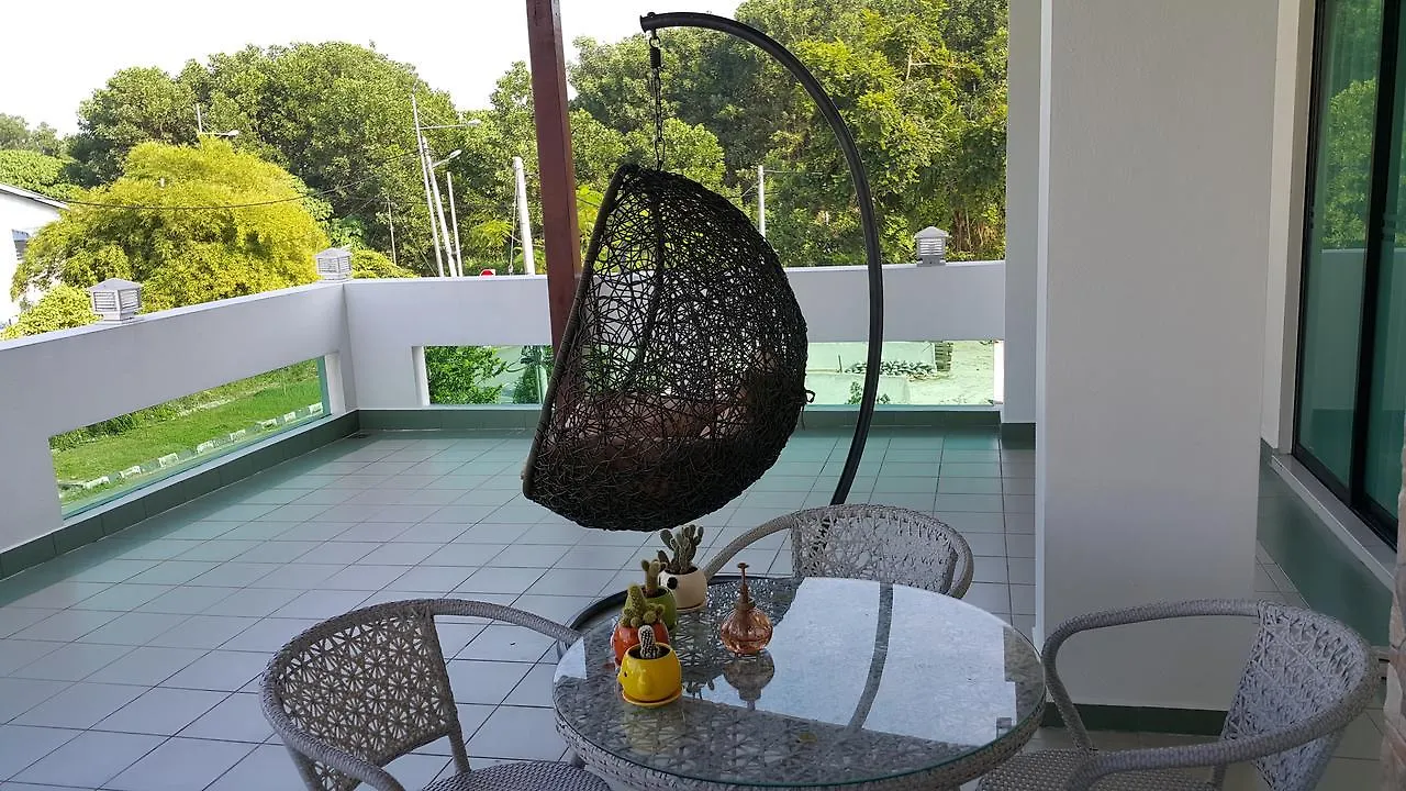 Woon Homestay باليك بولاو 0*,